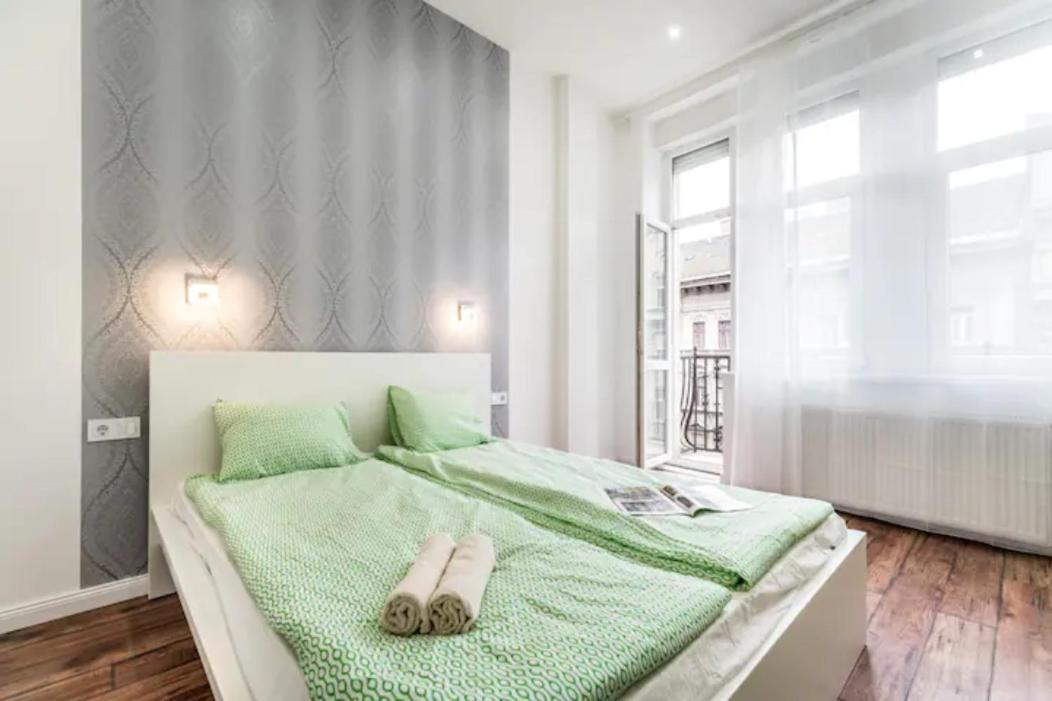Hi-Bp Design Home Apartments In The Heart Of Budapest Luaran gambar