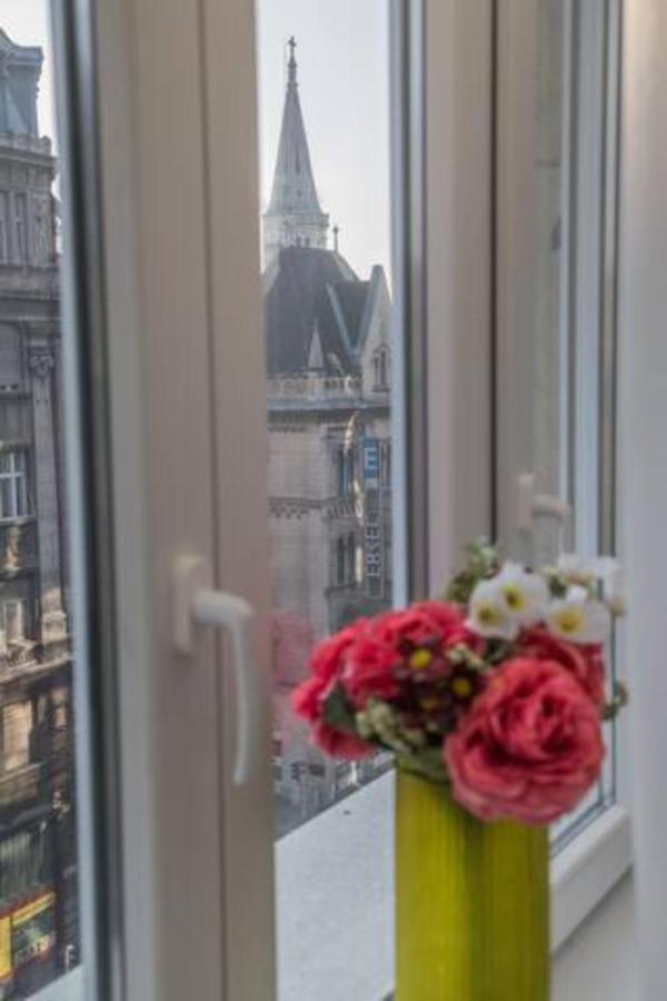 Hi-Bp Design Home Apartments In The Heart Of Budapest Luaran gambar