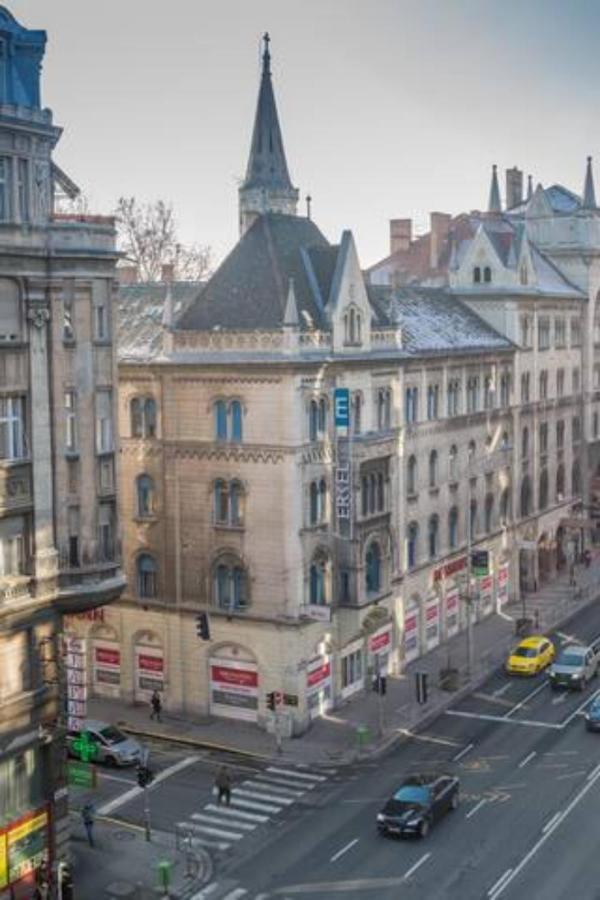 Hi-Bp Design Home Apartments In The Heart Of Budapest Luaran gambar