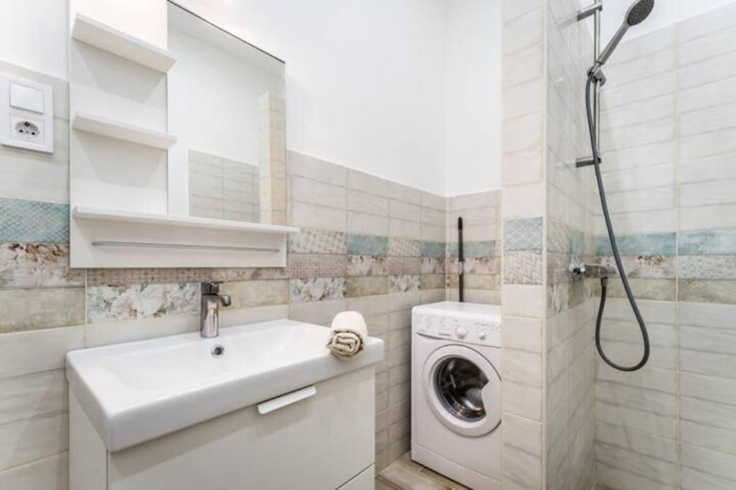 Hi-Bp Design Home Apartments In The Heart Of Budapest Luaran gambar